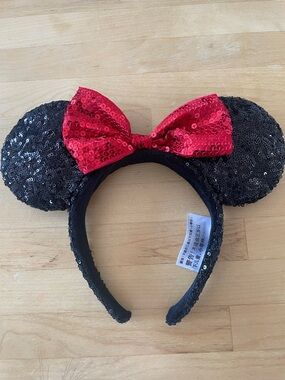 Sequin Minnie Ears with Red Bow